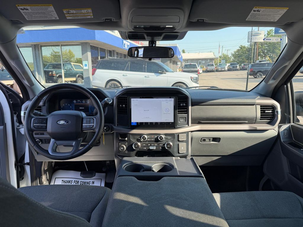 صورة مصغرة 11 لـ 2025 FORD F-150 XLT