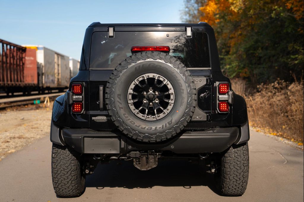FORD BRONCO - 10