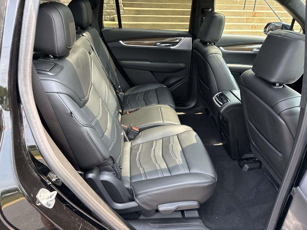 صورة مصغرة 11 لـ 2025 Cadillac XT6 SPORT AWD