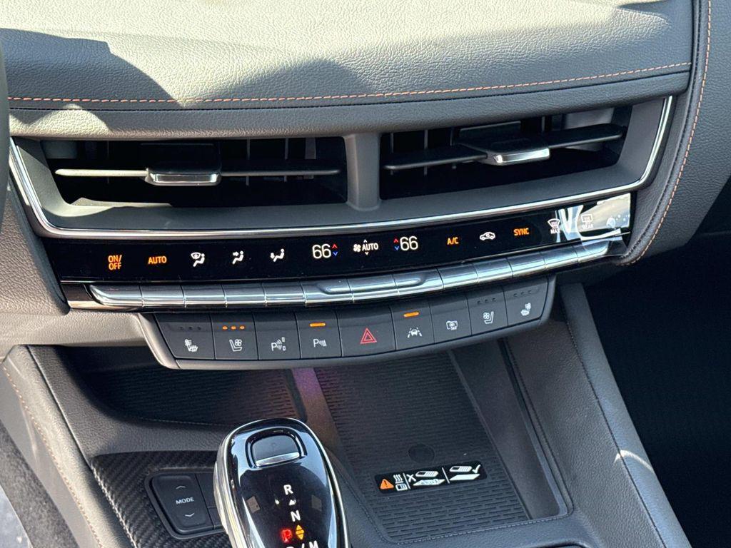 صورة مصغرة 13 لـ 2026 Cadillac CT5 SPORT