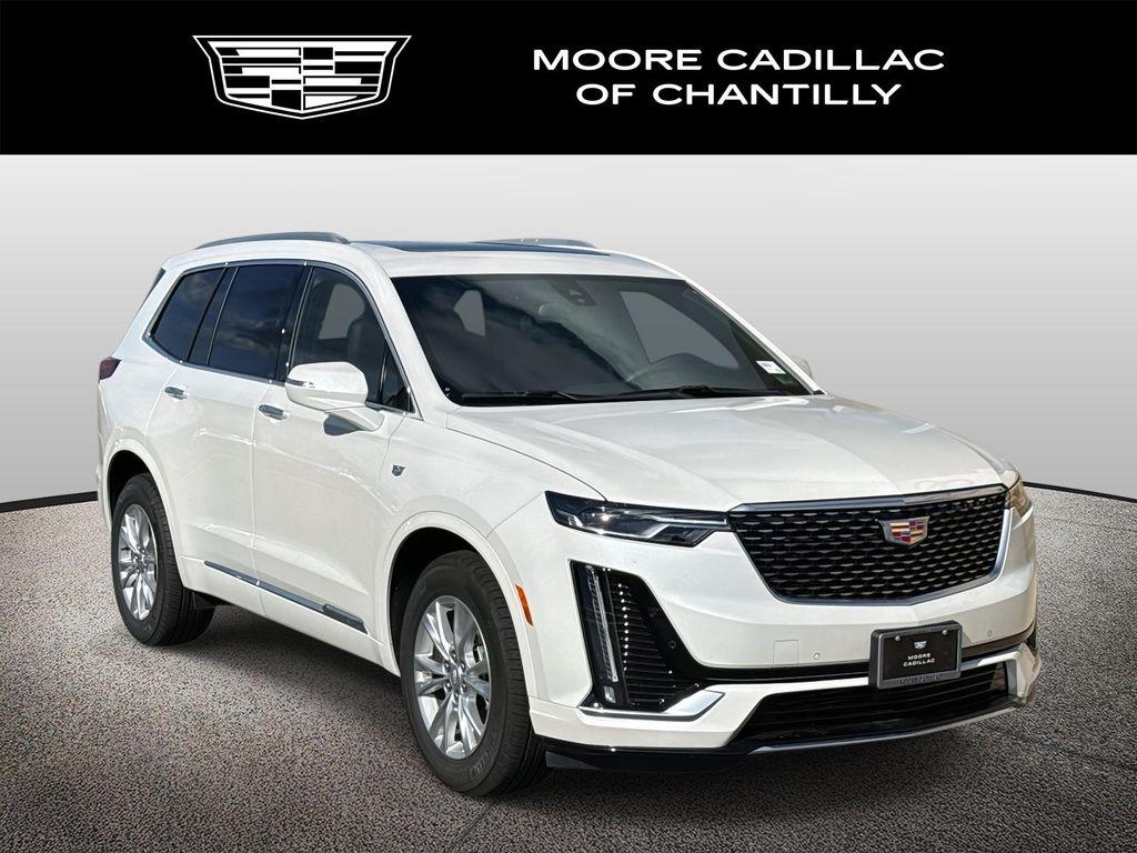 New 2025 Cadillac XT6 Luxury FWD