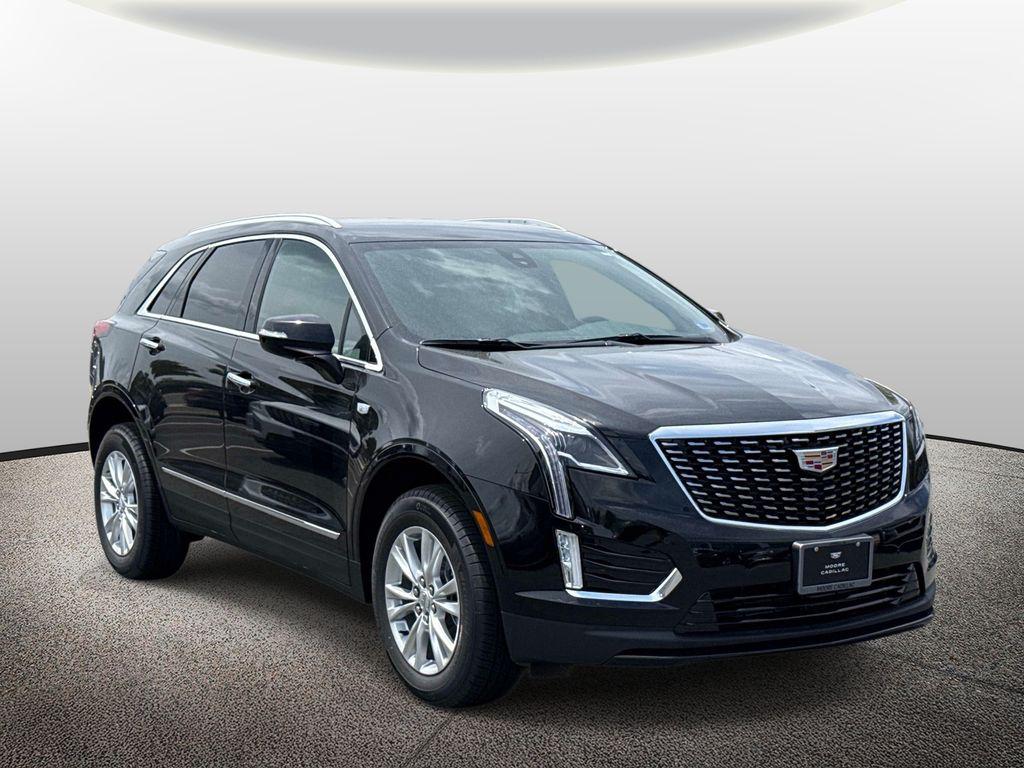 New 2026 Cadillac XT5 Luxury