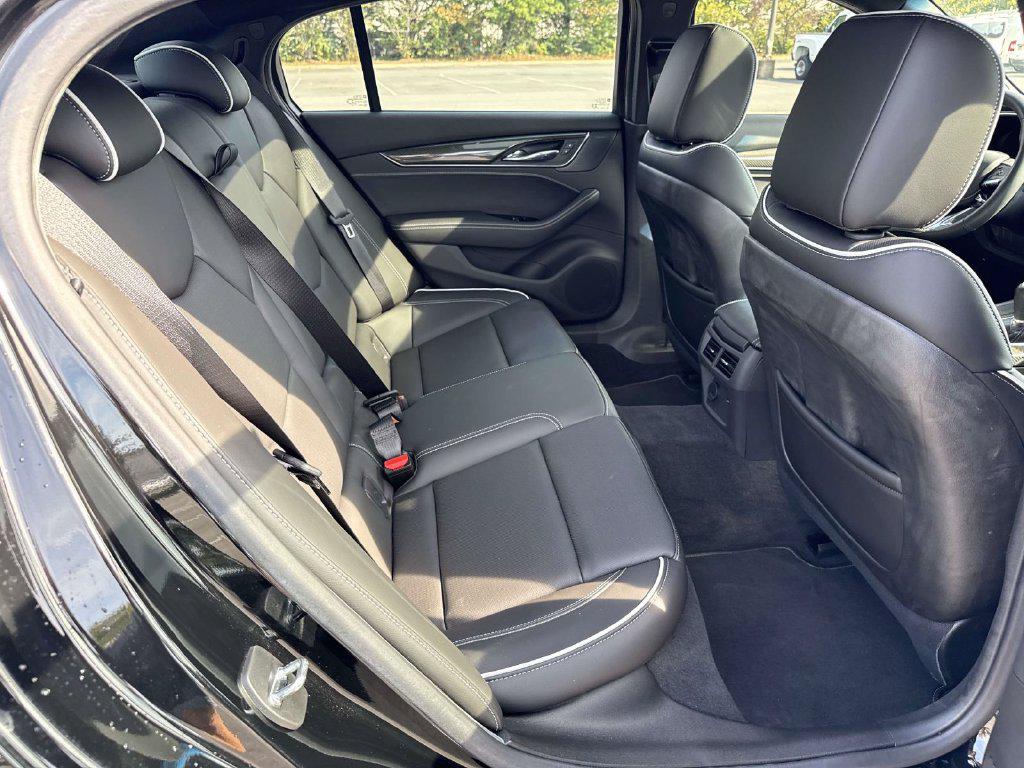 صورة مصغرة 11 لـ 2022 Cadillac CT5-V V-SERIES BLACKWING
