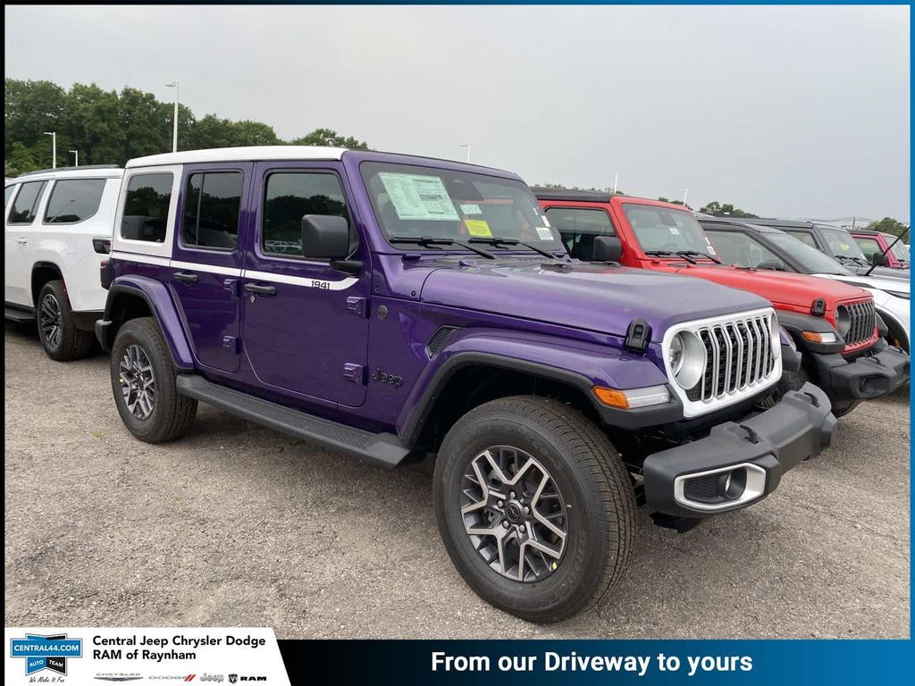 New 2026 Jeep Wrangler 4-Door Sahara 4x4