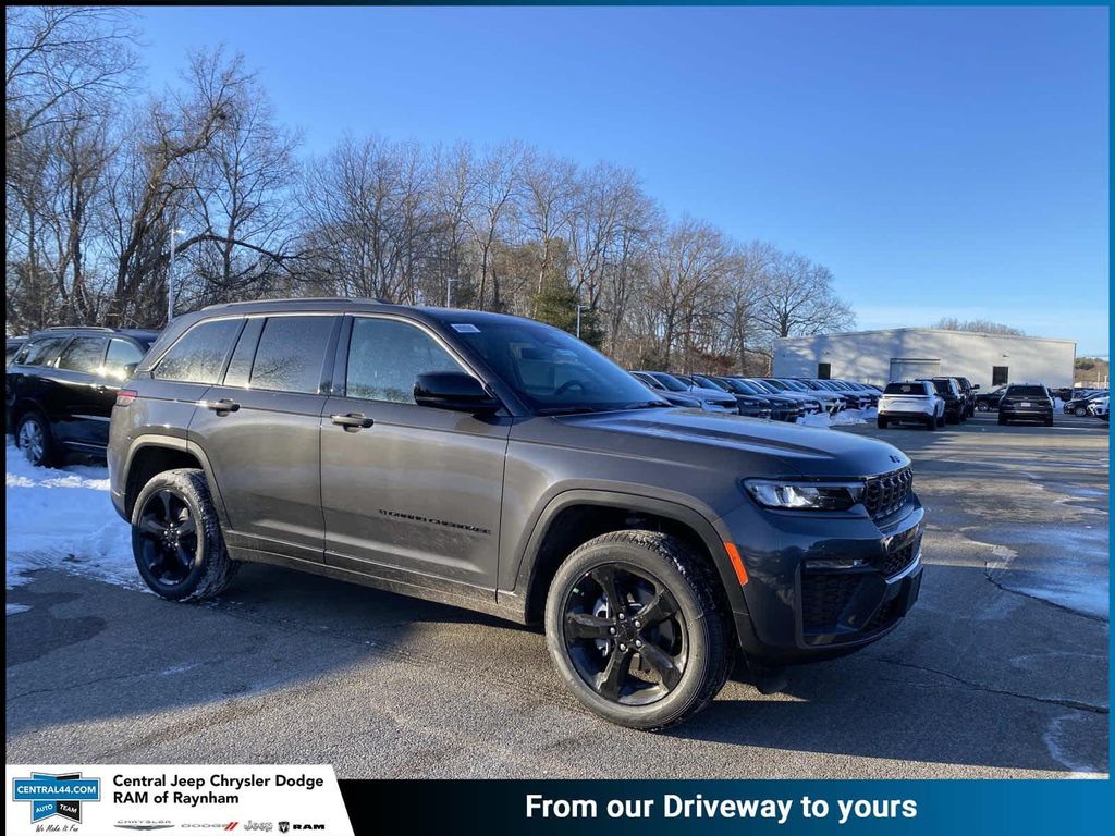 New 2026 Jeep Grand Cherokee Limited