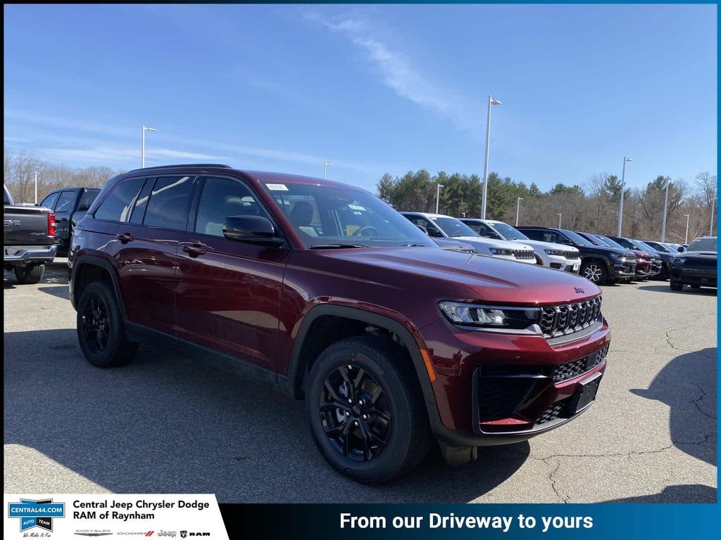 New 2026 Jeep Grand Cherokee Altitude
