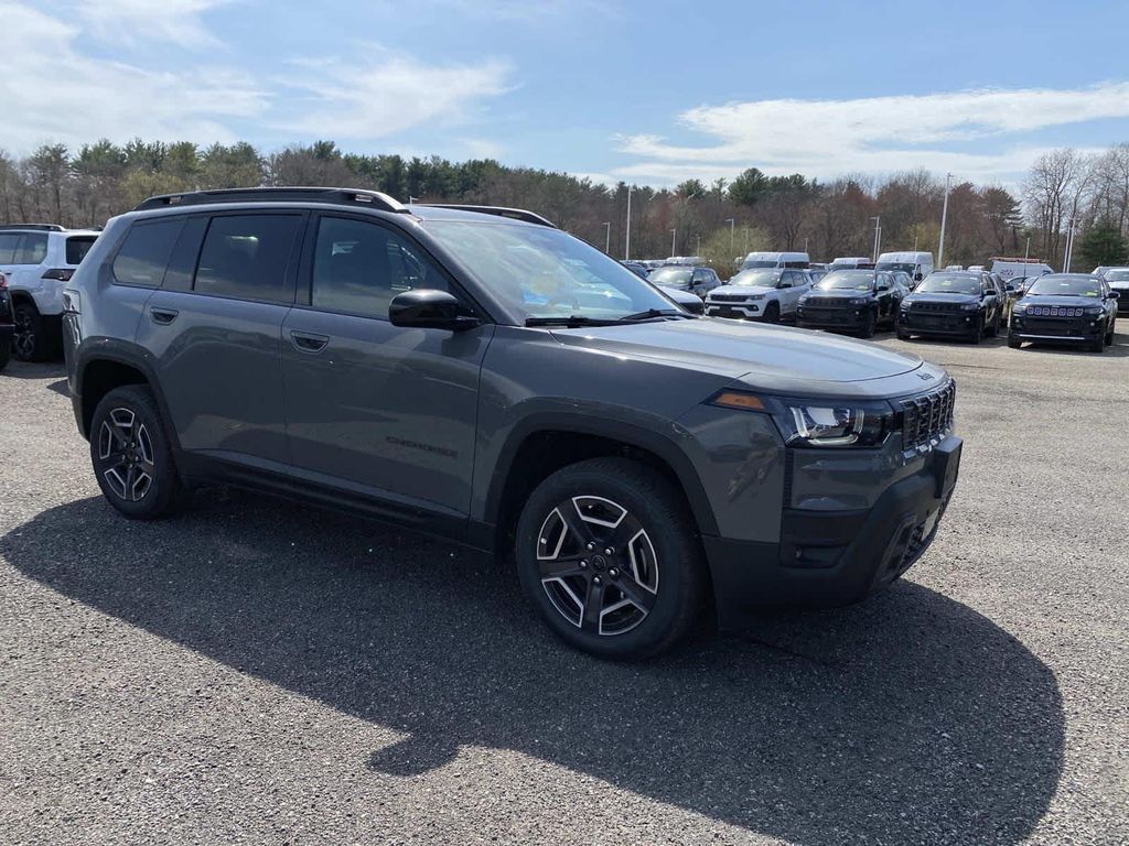 New 2026 Jeep Cherokee Laredo 4x4