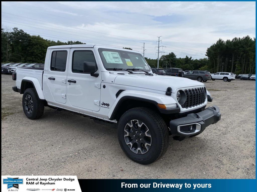 New 2026 Jeep Gladiator Sahara 4x4