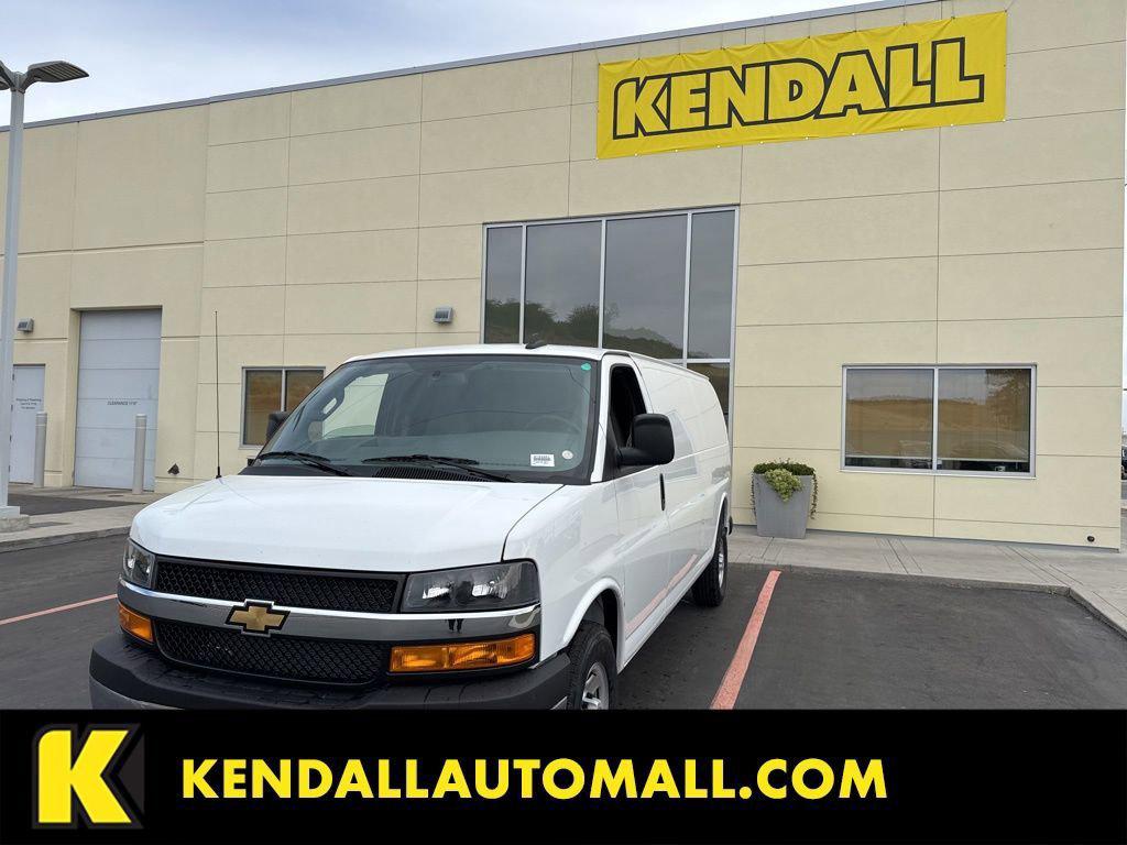 New 2025 Chevrolet Express 2500 LT