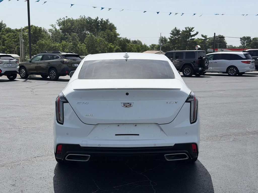 2025 Cadillac CT4 SPORT 照片 9
