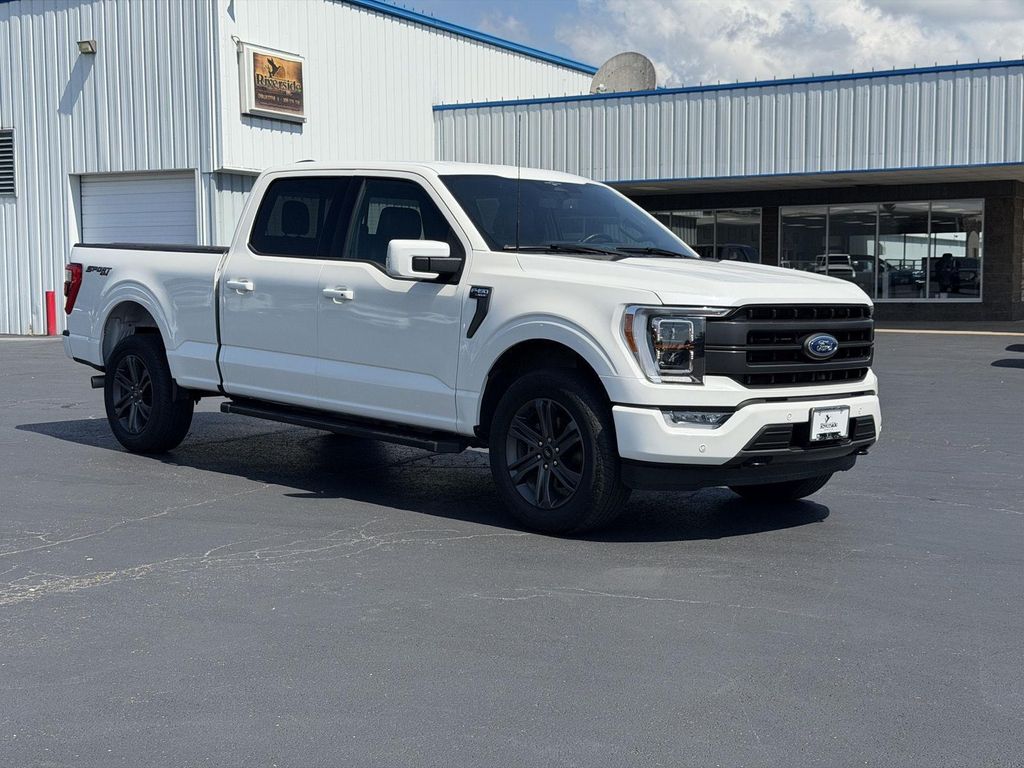 صورة 3 لـ 2023 FORD F-150 LARIAT