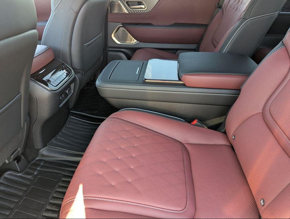 2026 Infiniti QX80 AUTOGRAPH AWD — миниатюра 27