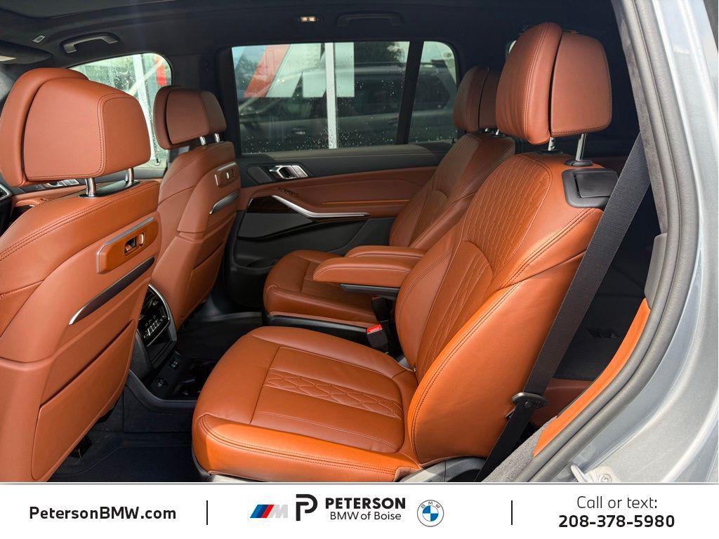 2027 BMW X7 M60I — миниатюра 19