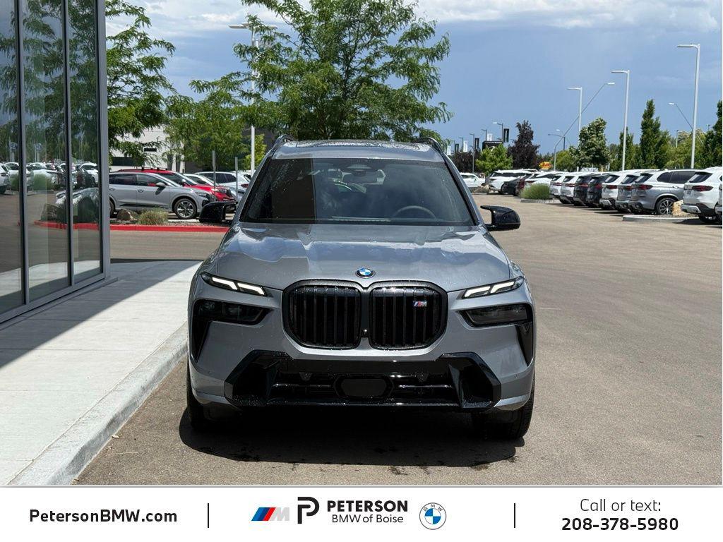 2027 BMW X7 M60I photo 8