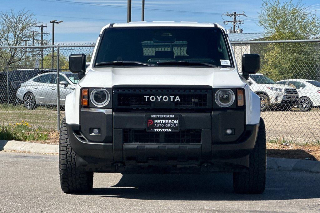 TOYOTA LAND CRUISER - 9