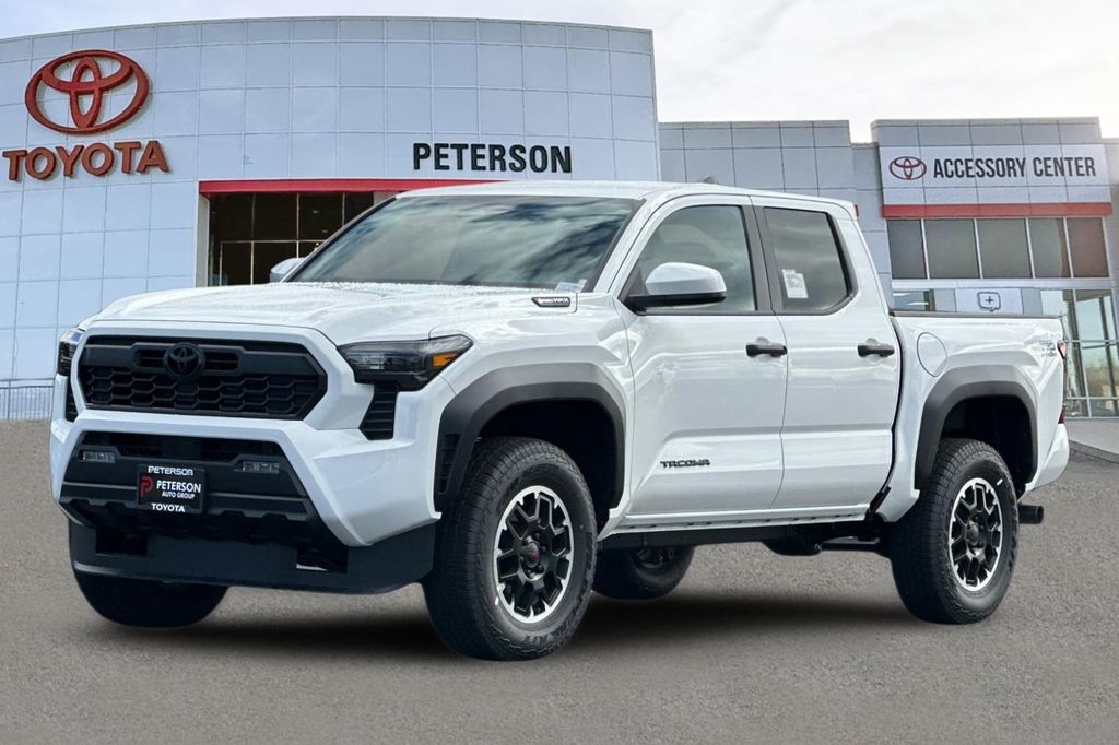 2026 TOYOTA TACOMA HYBRID TRD OFF ROAD — фото 8