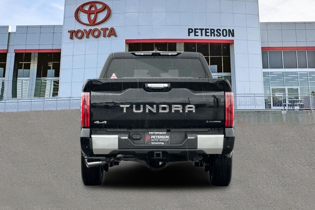 TOYOTA TUNDRA - 5