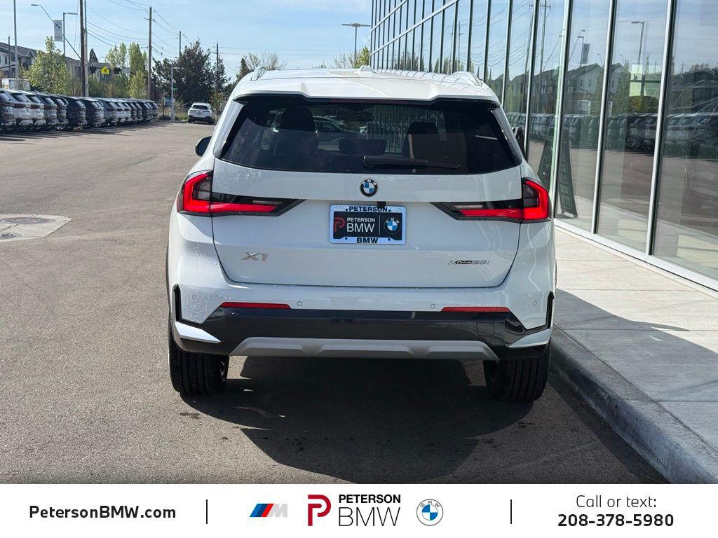BMW X1 XDRIVE28I - 4