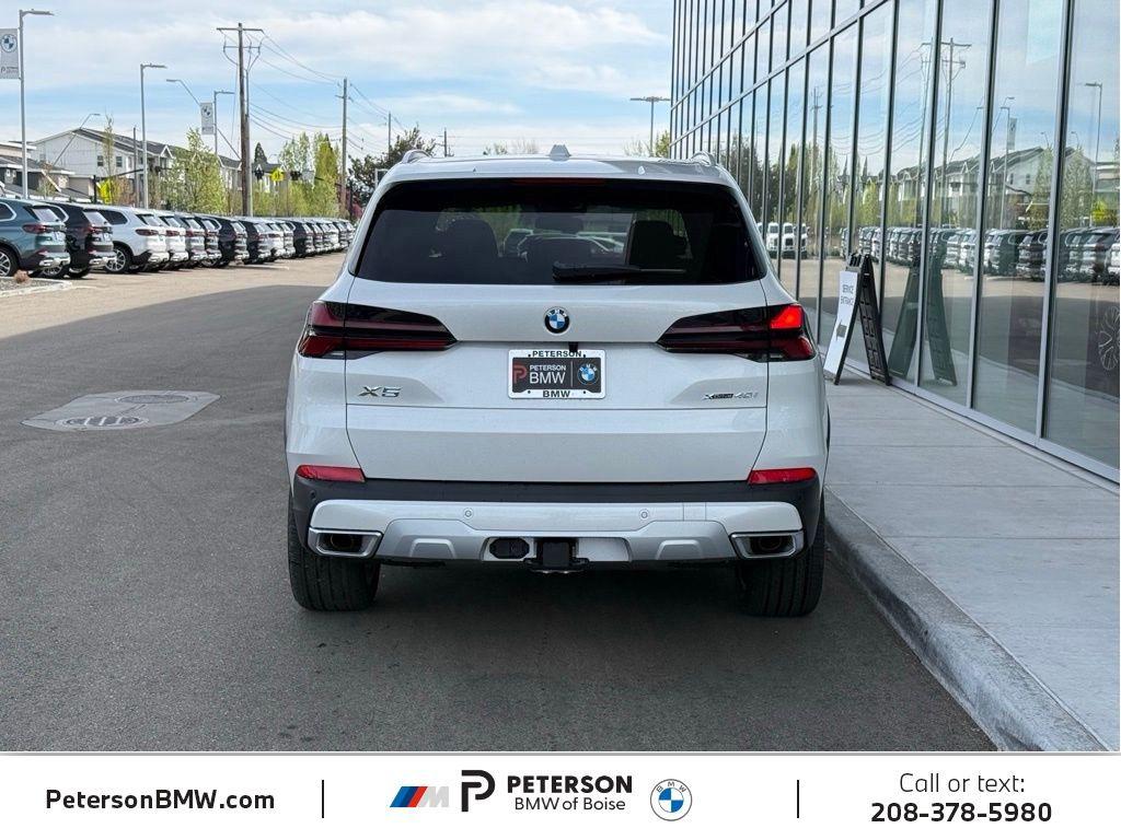 2026 BMW X5 PHEV XDRIVE50E — фото 4