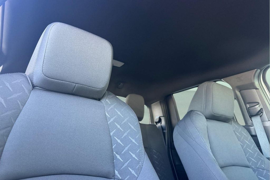 صورة مصغرة 16 لـ 2026 Toyota TACOMA SR5