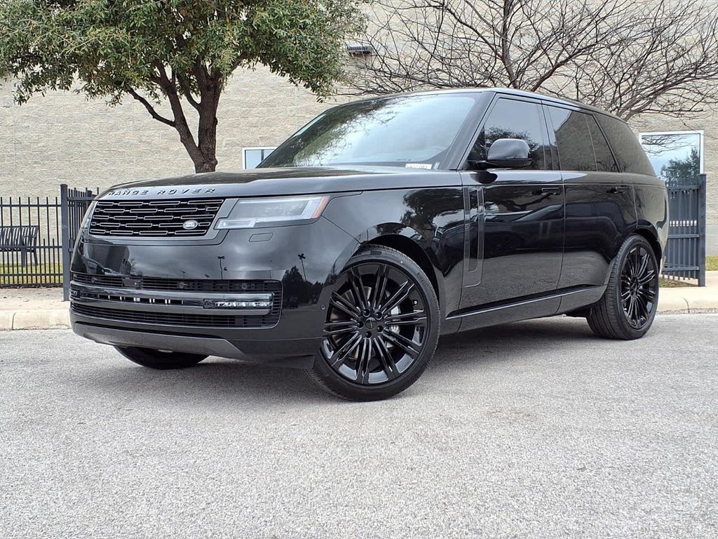 New 2026 Land Rover Range Rover P400 SE