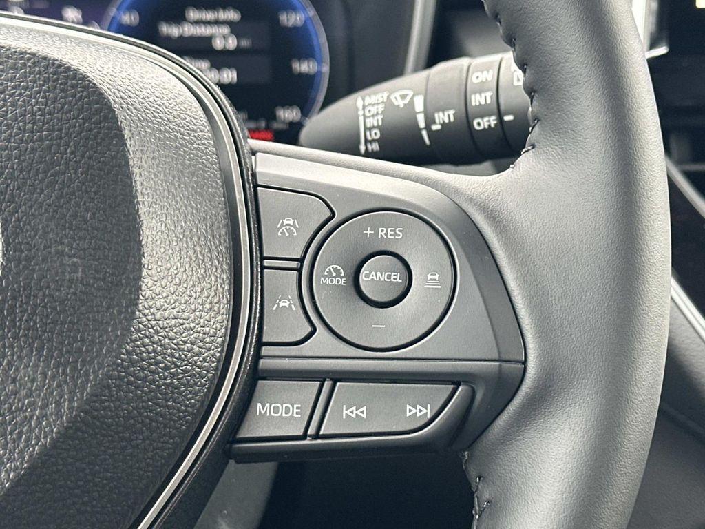 TOYOTA COROLLA CROSS - 7