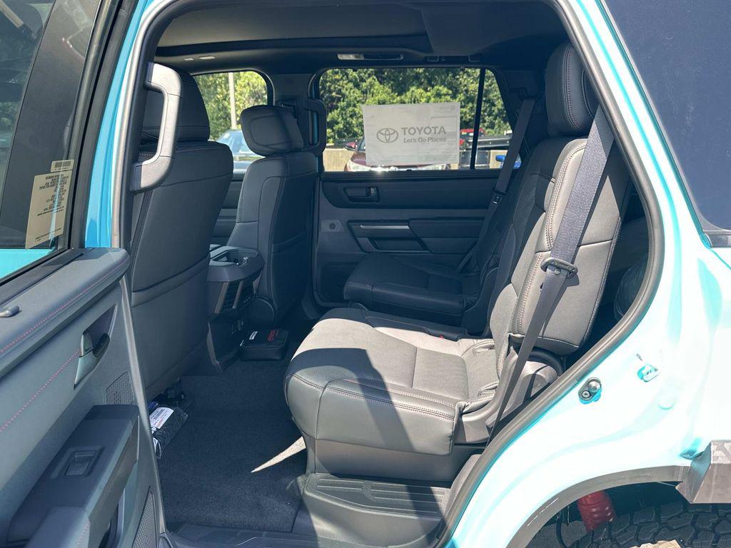 صورة مصغرة 12 لـ 2026 Toyota SEQUOIA TRD PRO