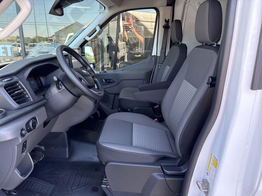 صورة مصغرة 22 لـ 2026 FORD TRANSIT-350 BASE