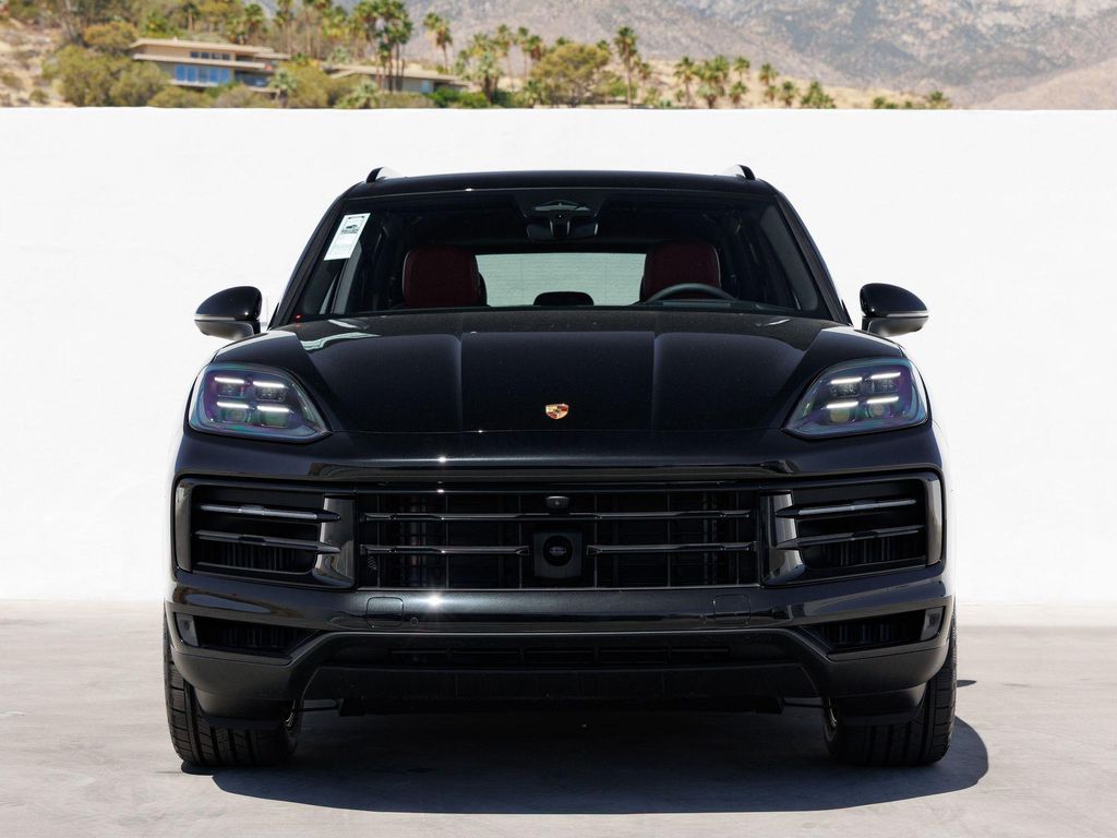 صورة 10 لـ 2026 Porsche CAYENNE