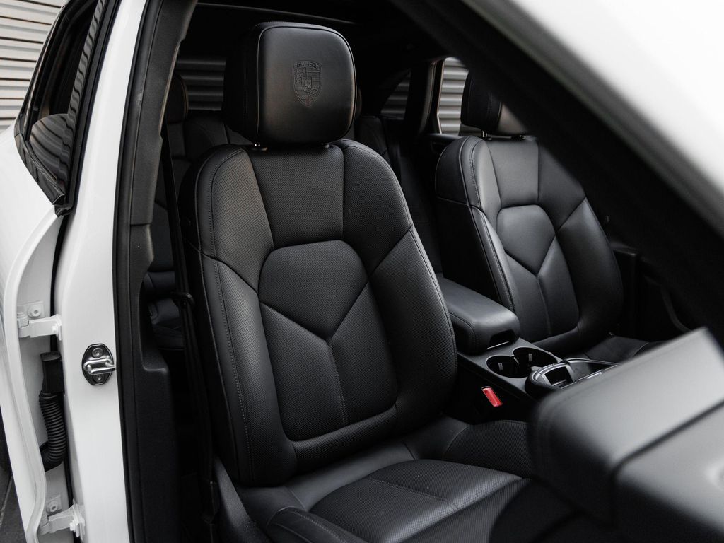 2025 Porsche MACAN T 缩略图 35