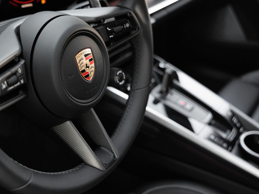 صورة مصغرة 21 لـ 2025 Porsche 911 TURBO S