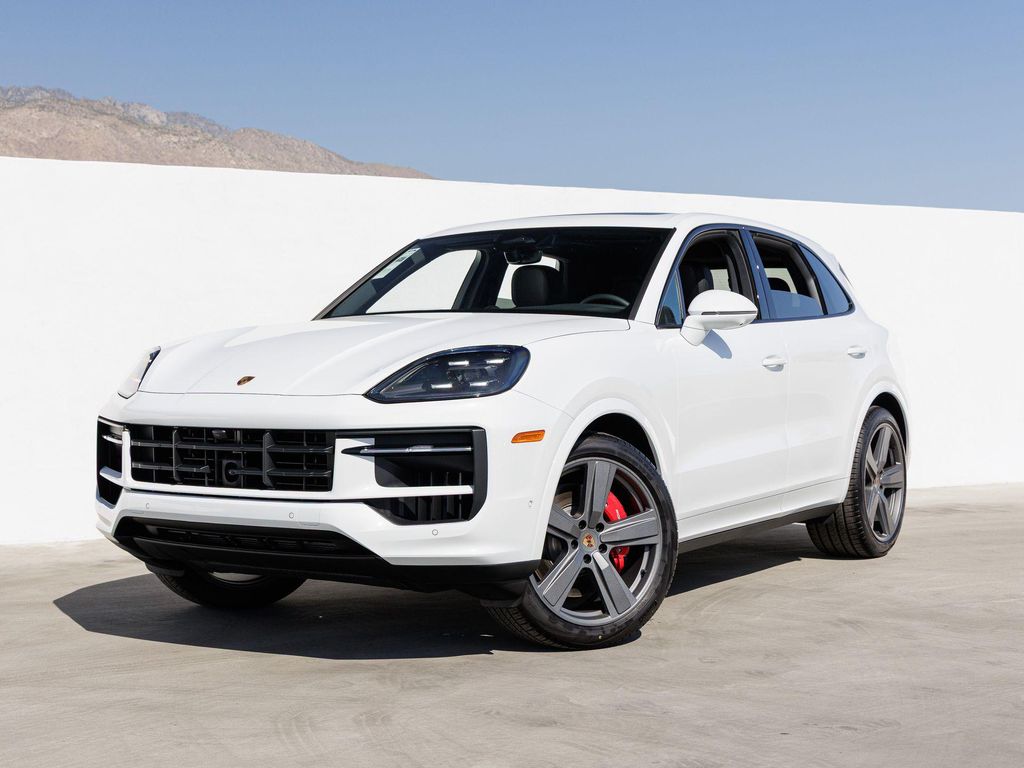 New 2026 Porsche Cayenne S