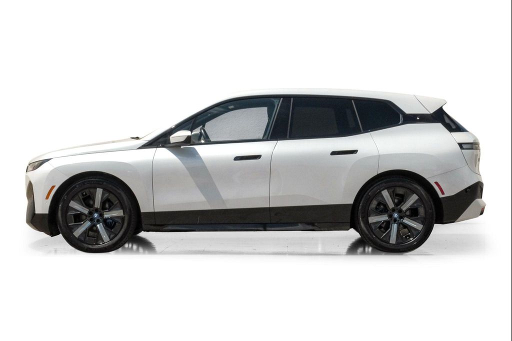 2022 BMW IX XDRIVE50 缩略图 11