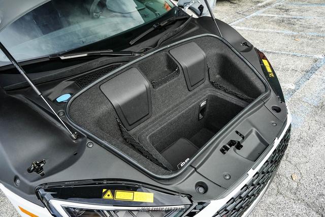 صورة مصغرة 63 لـ 2023 AUDI R8 V10 PERFORMANCE QUATTRO S TRONIC