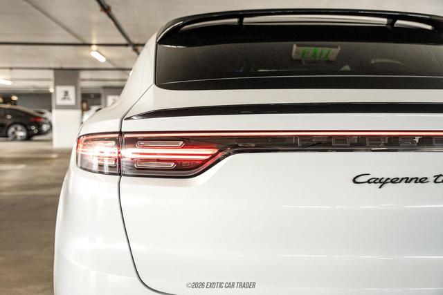 2023 Porsche CAYENNE TURBO — миниатюра 62