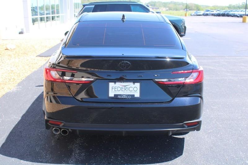 TOYOTA CAMRY - 3