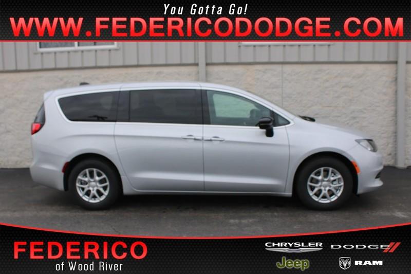 New 2026 Chrysler Voyager LX