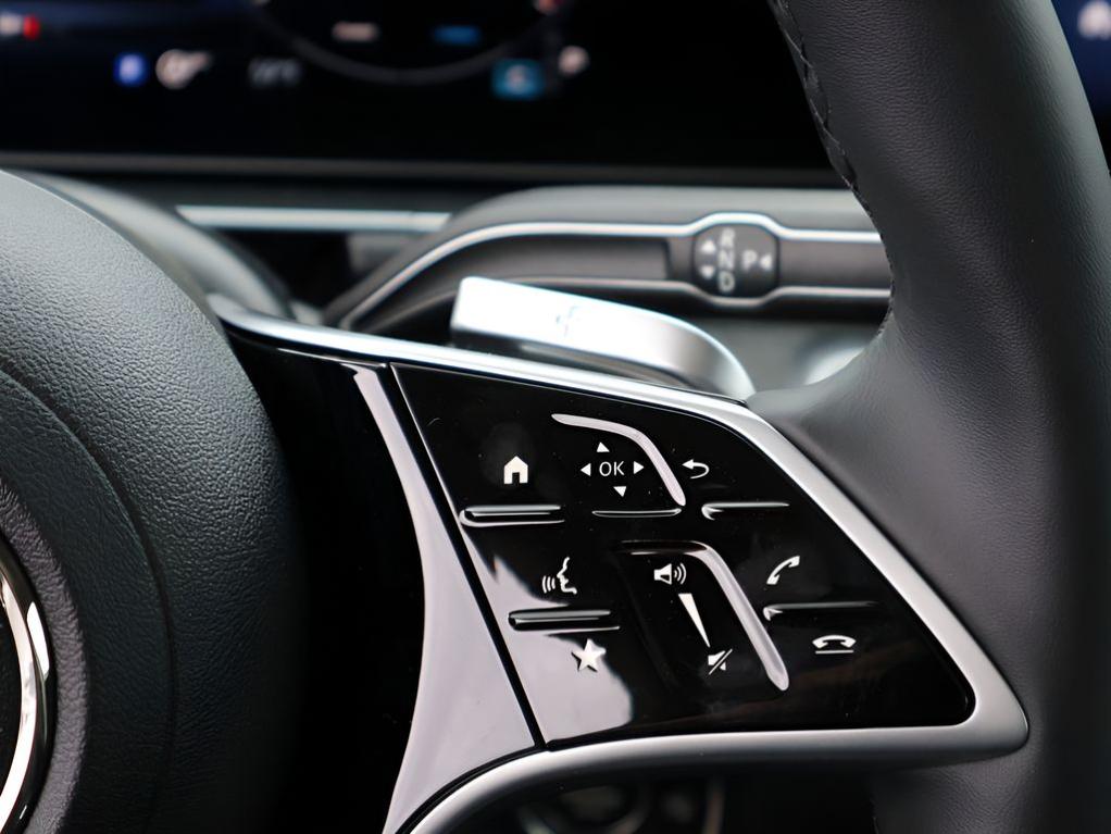 صورة مصغرة 32 لـ 2026 Mercedes-BENZ GLE