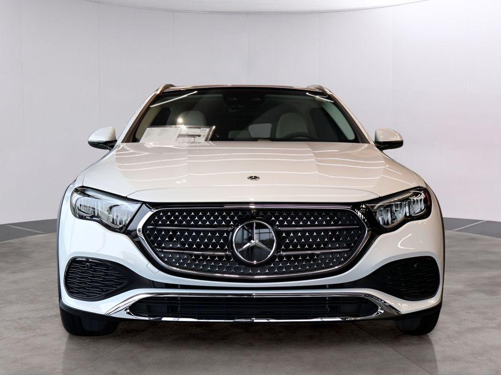 MERCEDES-BENZ E-CLASS - 2