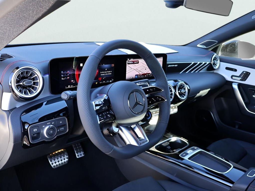 2026 Mercedes-BENZ AMG CLA 35 BASE — фото 19