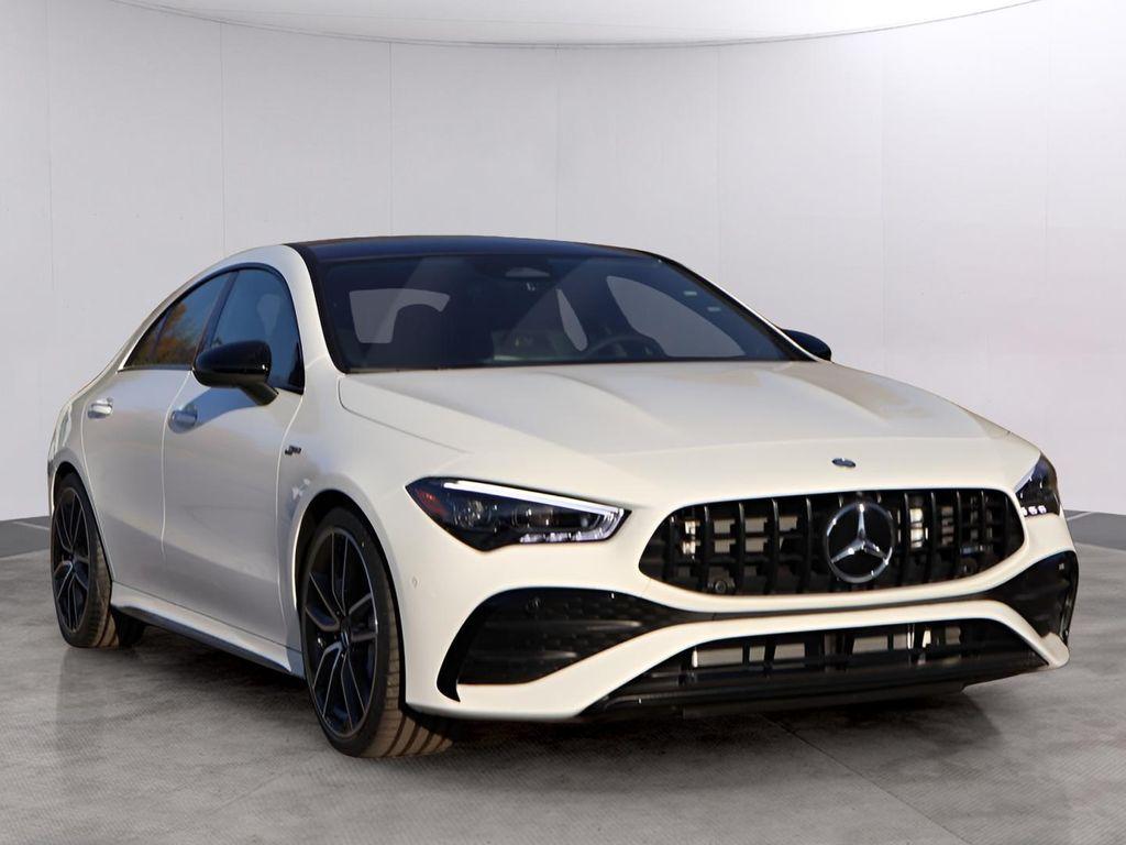 2026 Mercedes-BENZ AMG CLA 35 BASE — фото 3