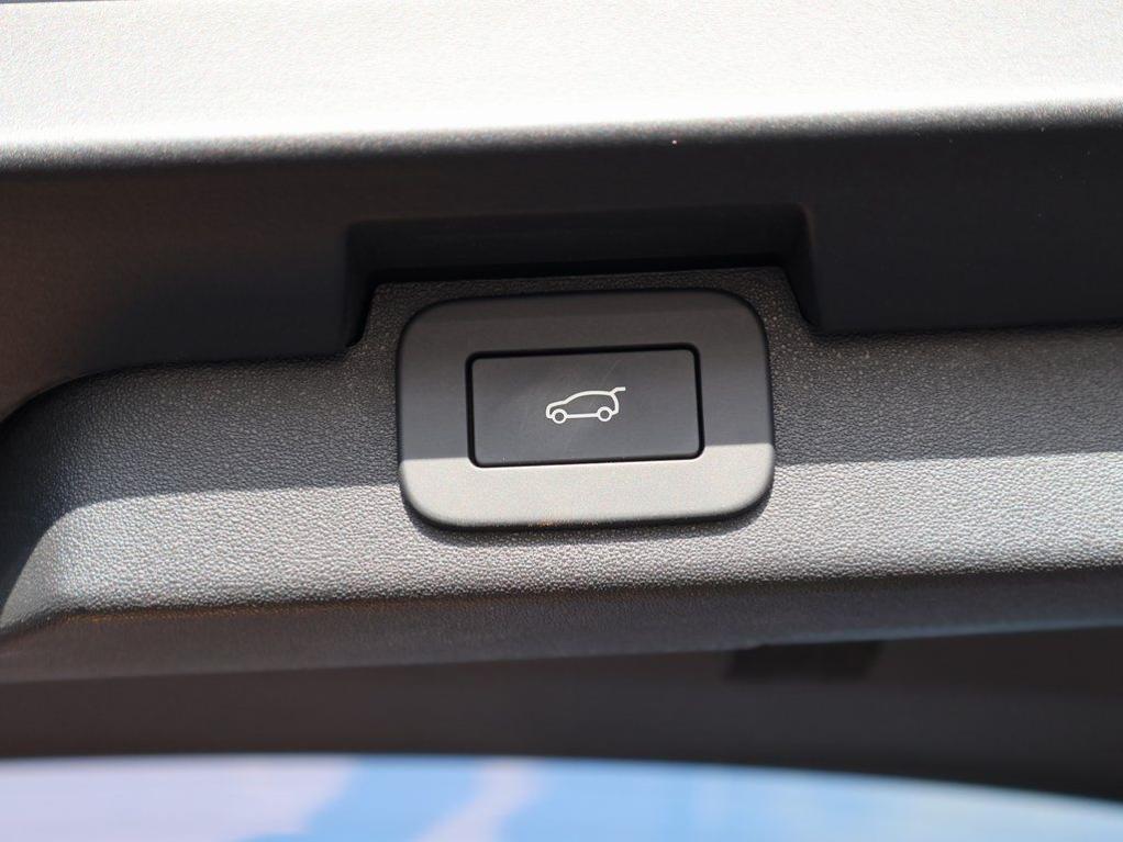 صورة مصغرة 17 لـ 2026 LAND Rover DISCOVERY GEMINI EDITION