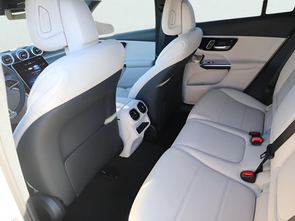 صورة مصغرة 21 لـ 2026 Mercedes-BENZ GLC