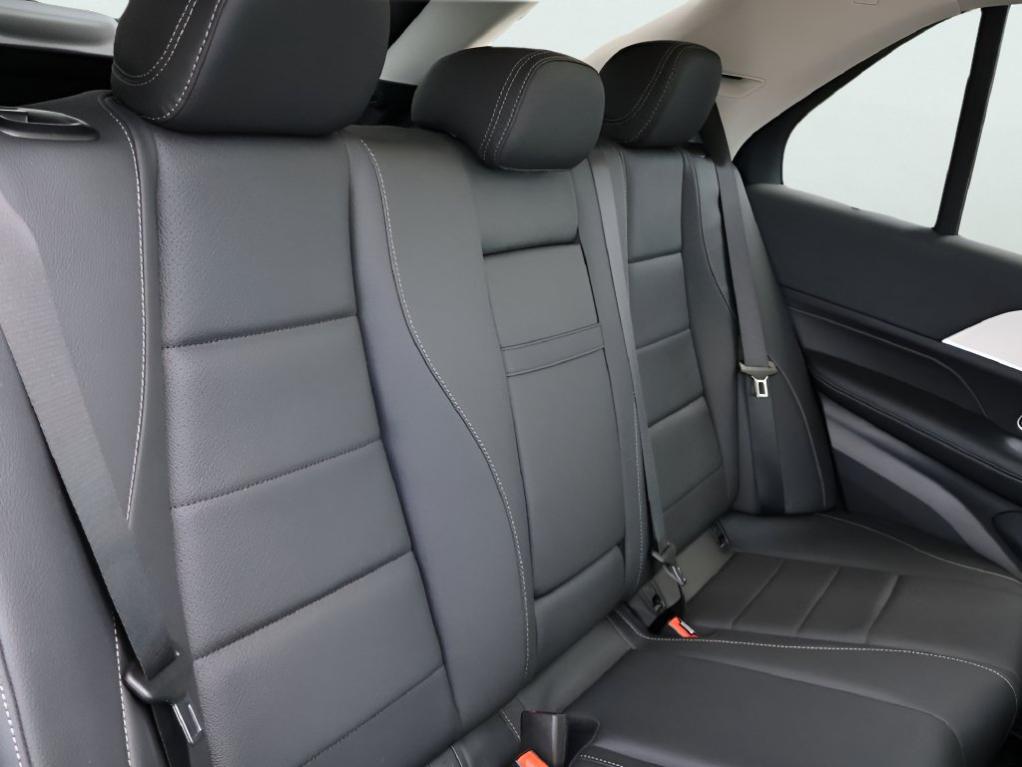 2026 Mercedes-BENZ GLE 缩略图 12