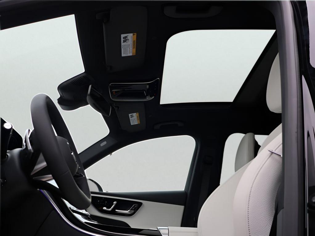 2026 Mercedes-BENZ GLC 缩略图 40