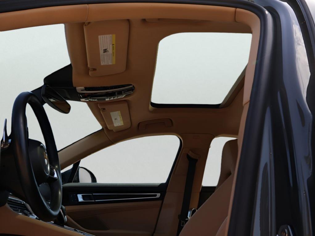 2023 Porsche PANAMERA 4 PLATINUM EDITION — миниатюра 34