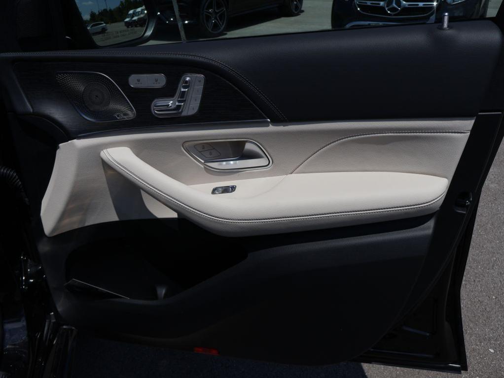صورة مصغرة 11 لـ 2026 Mercedes-BENZ GLE