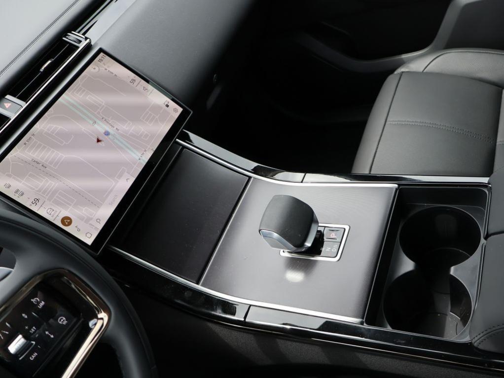 صورة مصغرة 19 لـ 2026 LAND Rover RANGE ROVER VELAR P400 DYNAMIC SE