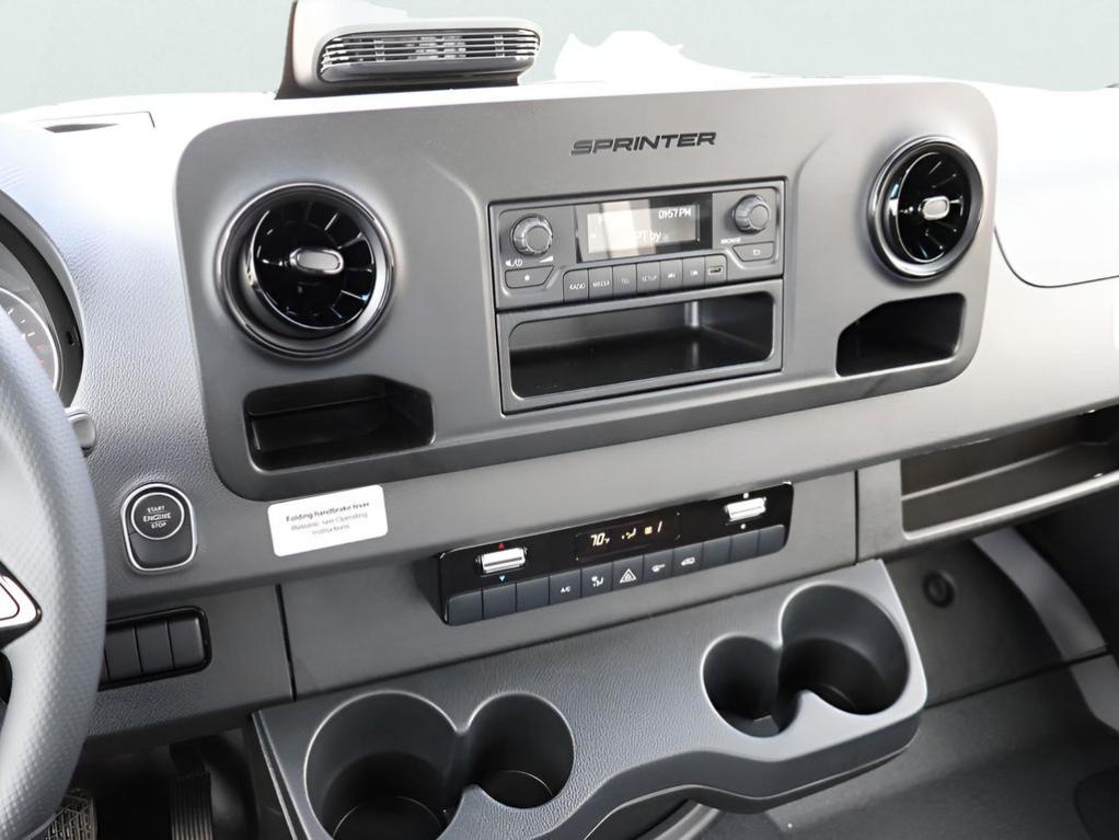 2026 Mercedes-BENZ SPRINTER 2500 144 WB 缩略图 29