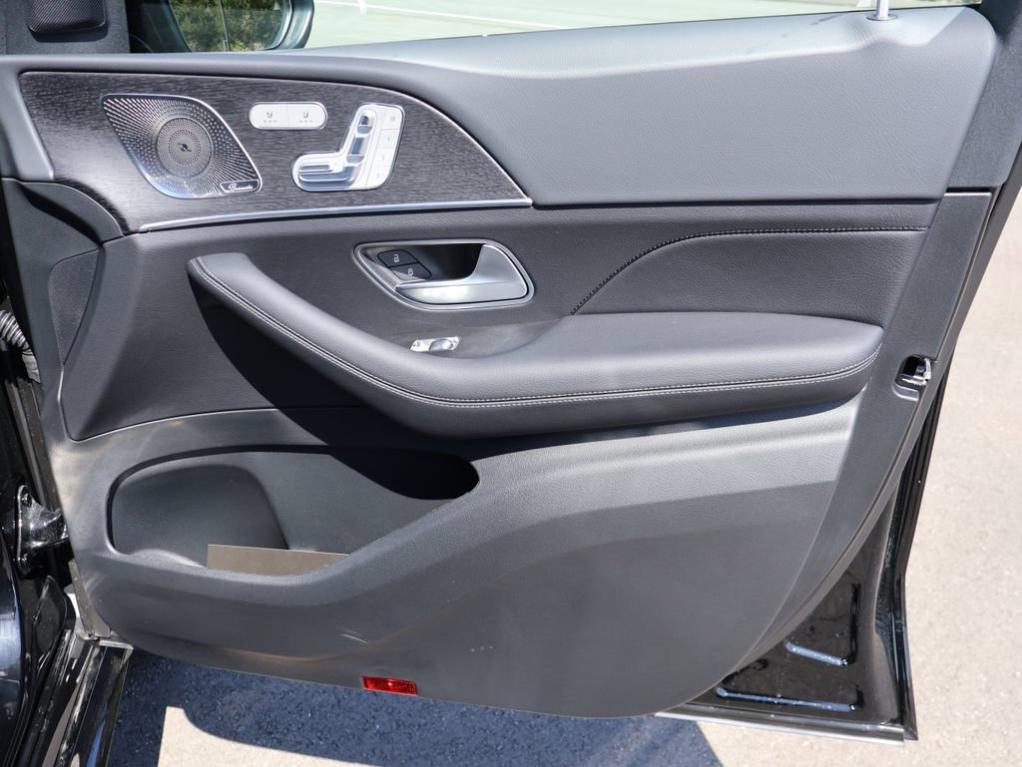 2026 Mercedes-BENZ GLE 缩略图 11